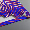 Camiseta de cuello redondo para mujer con estampado de cebra de los Buffalo Bills de la NFL y mangas raglán