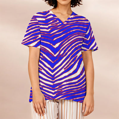 Camiseta holgada de manga corta con cuello en V para mujer con estampado de cebra de los Buffalo Bills de la NFL