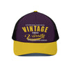 Gorra de camionero vintage amarilla universitaria con media malla negra